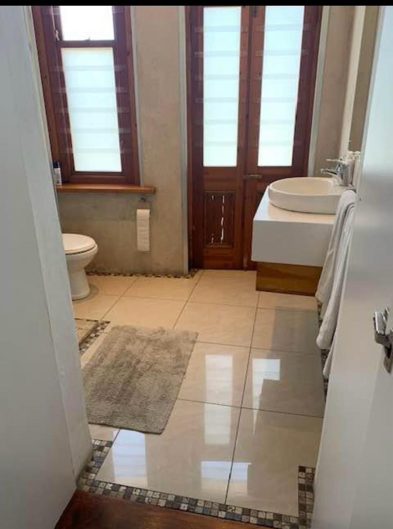 To Let 1 Bedroom Property for Rent in Woodstock Western Cape